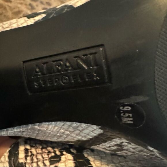 Alfani Heels Size 9.5 Black White Peep Toe 3” Block Heel Snake Print Bootie - Picture 7 of 11